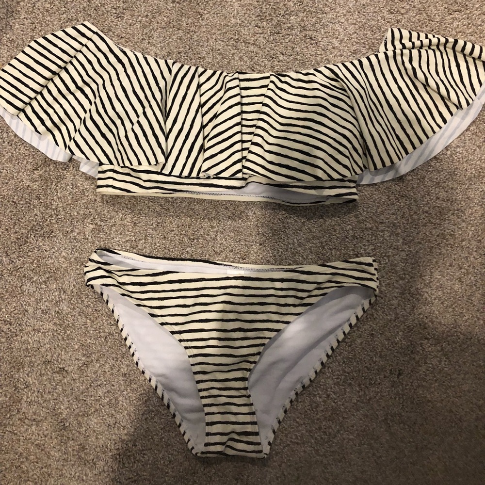 2 piece bathing suit